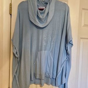 Ladies cowl neck shawl